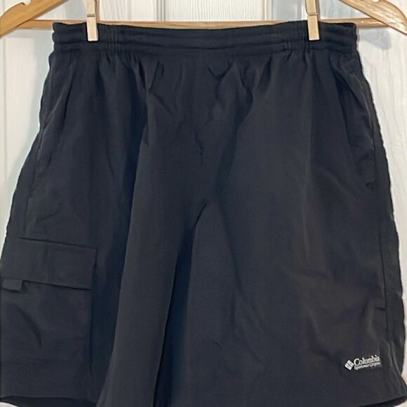 Columbia Women's Black Shorts, Small - Picture 2 of 6